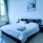 Harf4606 Huge Water Front 1Br Apt With 2 Sofa Beds In Alreem Island