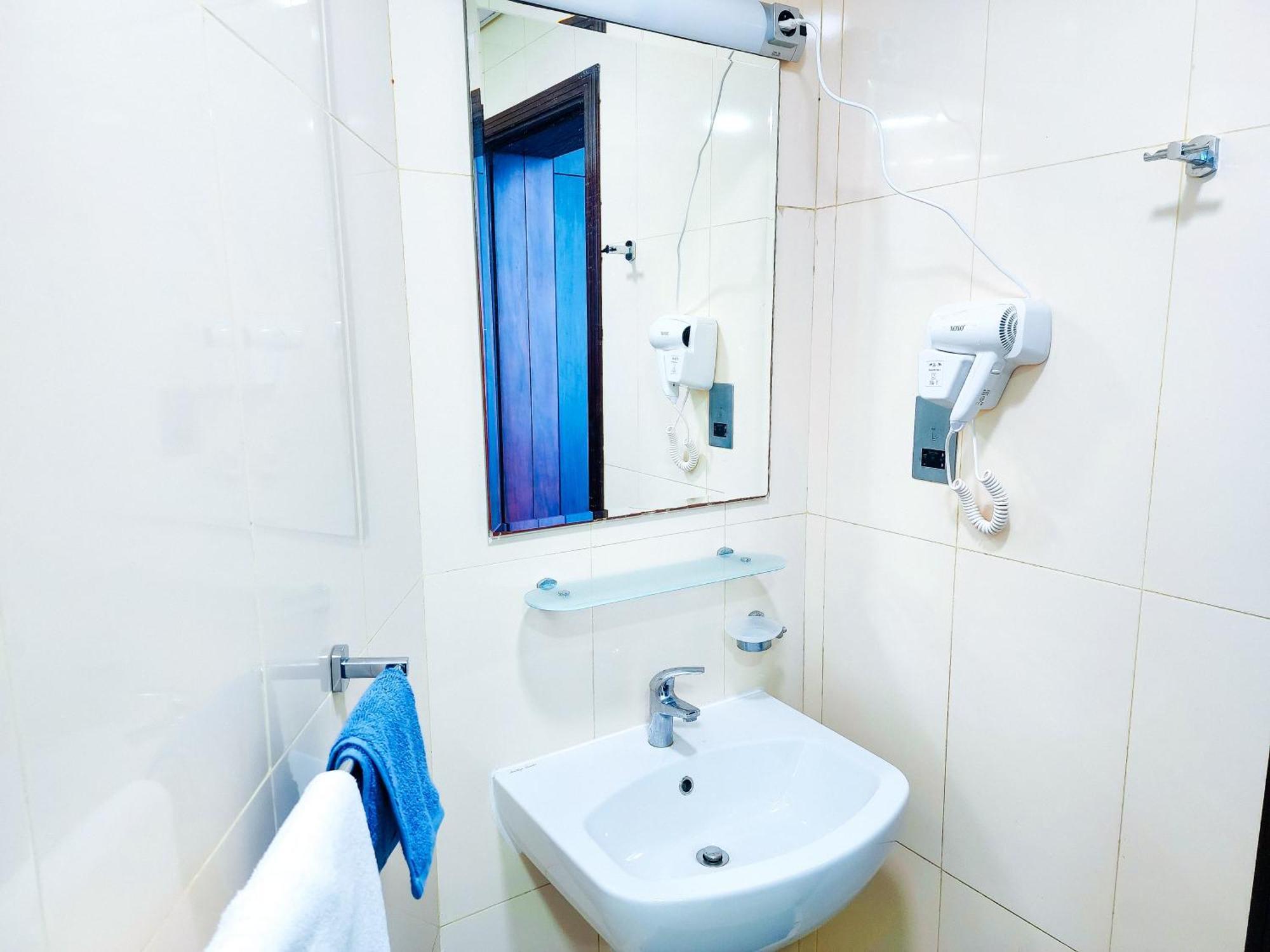 Harf4606 Huge Water Front 1br With 2 Sofa Beds In Alreem Island Appartement
