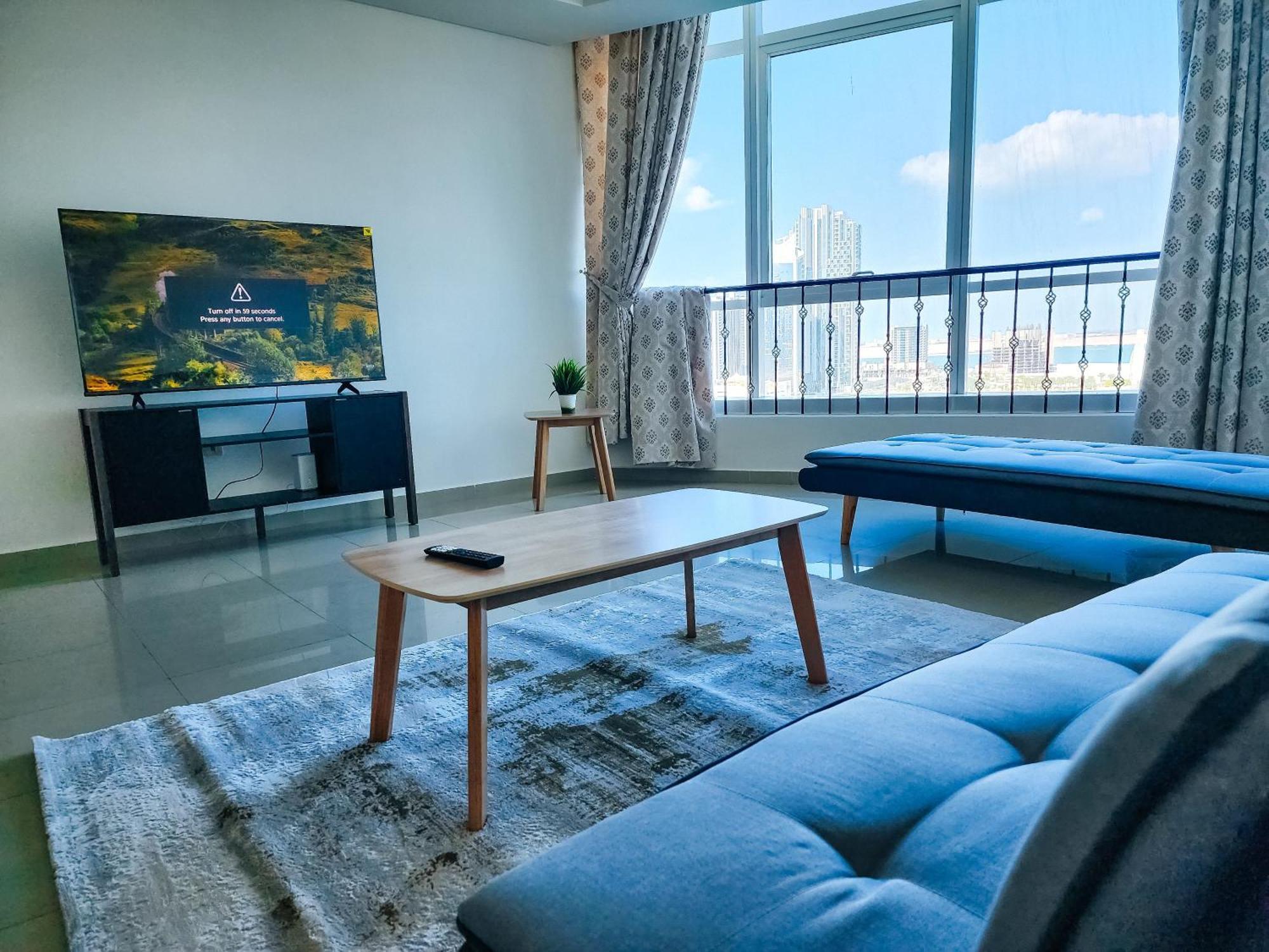 Appartement Harf4606 Huge Water Front 1br With 2 Sofa Beds In Alreem Island
